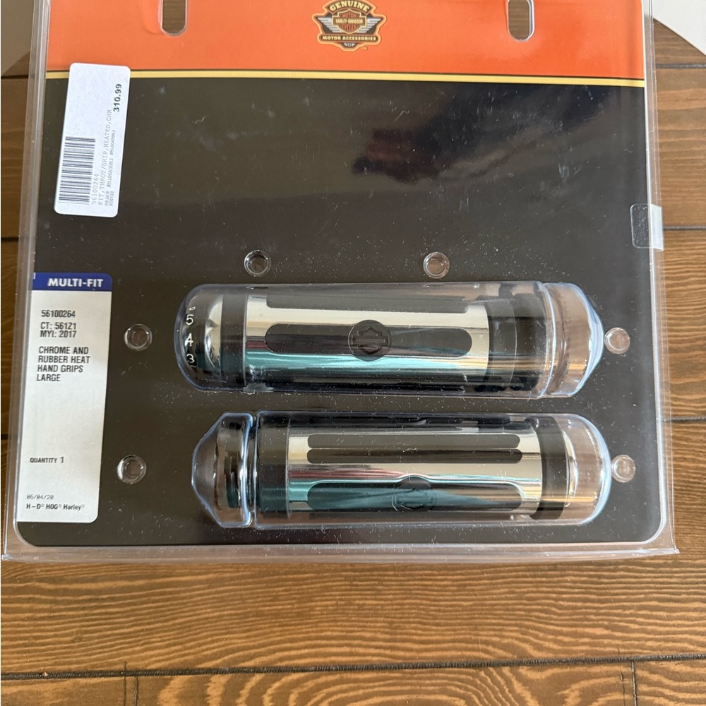 Harley-Davidson Black and Chrome Heated Hand Grips